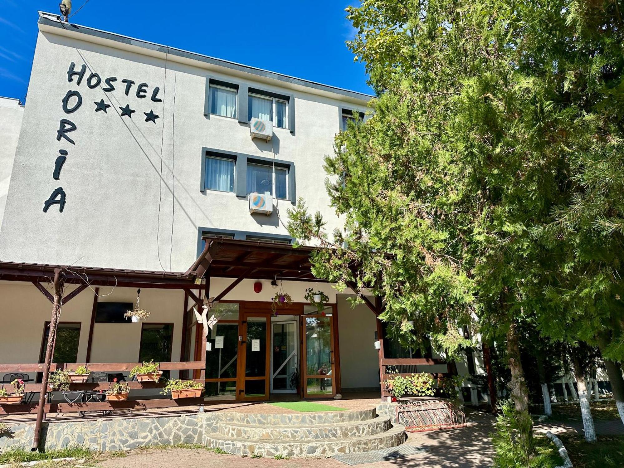 Hostel Horia Plopeni Εξωτερικό φωτογραφία